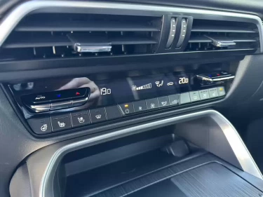 Foto van Mazda CX-60