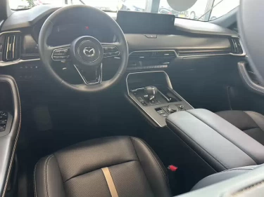 Foto van Mazda CX-60