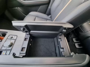 Foto van Mazda CX-80