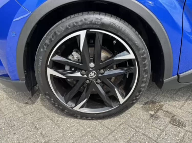 Foto van Toyota C-HR