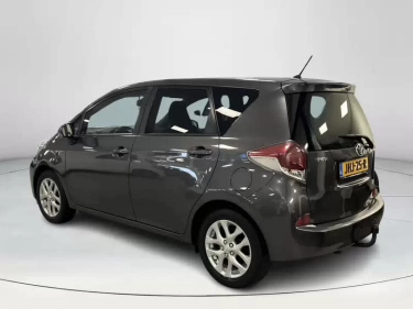 Foto van Toyota Verso-S
