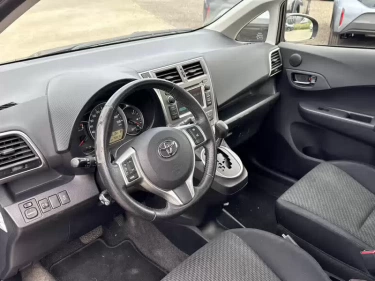 Foto van Toyota Verso-S