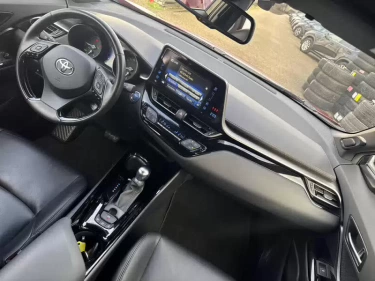 Foto van Toyota C-HR