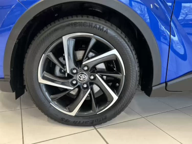 Foto van Toyota C-HR