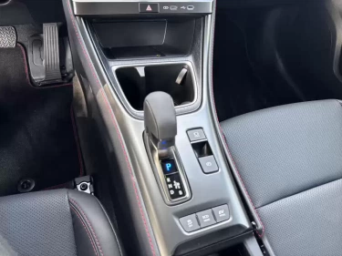 Foto van Lexus LBX