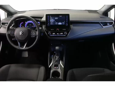 Foto van Suzuki Swace