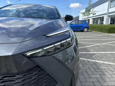Foto van Toyota C-HR