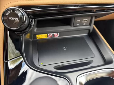 Foto van Lexus NX