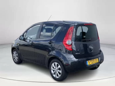 Foto van Opel Agila