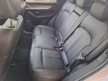 Foto van Mazda CX-60