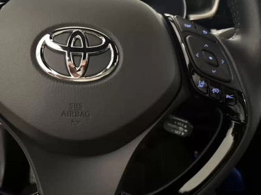 Foto van Toyota C-HR