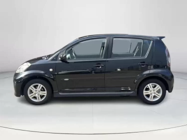 Foto van Daihatsu Sirion
