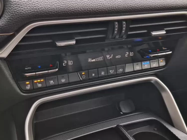 Foto van Mazda CX-60