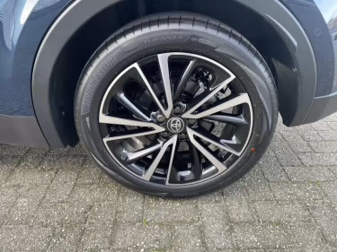 Foto van Toyota C-HR