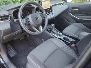 Foto van Suzuki Swace