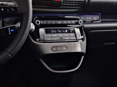 Foto van Hyundai INSTER