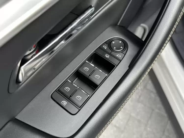 Foto van Mazda CX-60