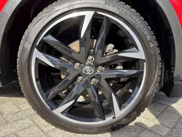 Foto van Toyota C-HR