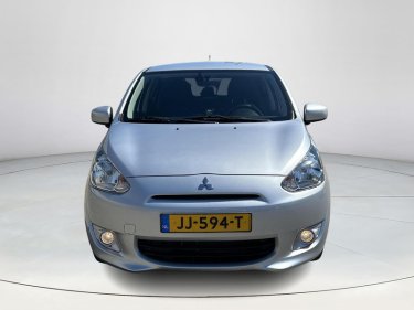 Foto van Mitsubishi Space Star