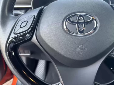 Foto van Toyota C-HR