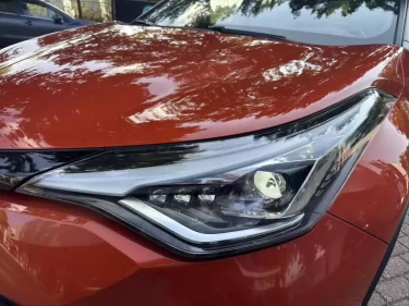 Foto van Toyota C-HR
