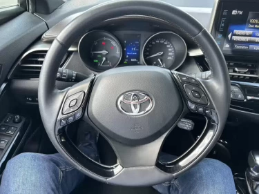 Foto van Toyota C-HR
