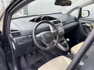 Foto van Toyota Verso