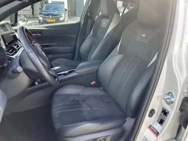 Foto van Toyota C-HR