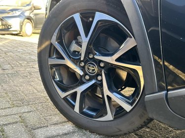 Foto van Toyota C-HR
