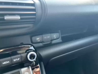 Foto van Hyundai INSTER