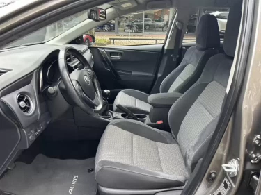 Foto van Toyota Auris Touring Sports