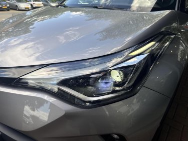 Foto van Toyota C-HR