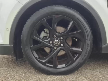 Foto van Toyota C-HR