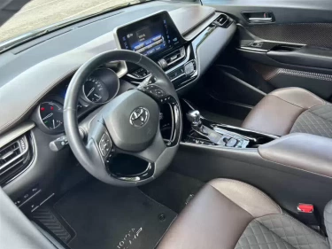 Foto van Toyota C-HR