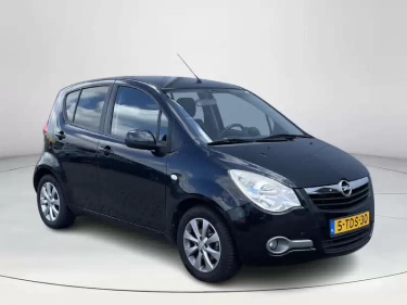Foto van Opel Agila