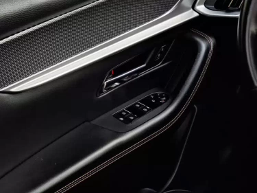 Foto van Mazda CX-60