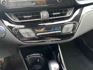 Foto van Toyota C-HR