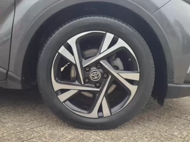 Foto van Toyota C-HR