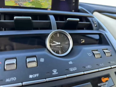 Foto van Lexus NX