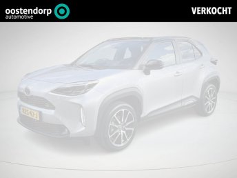 Toyota Yaris Cross 1.5 Hybrid GR Sport | Navigatie | Stoel- en stuurverwarming | Parkeersensoren | 18 inch LM-velgen | occasion 2024