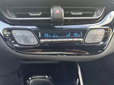 Foto van Toyota C-HR