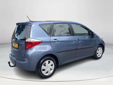 Foto van Toyota Verso-S