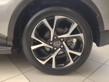 Foto van Toyota C-HR