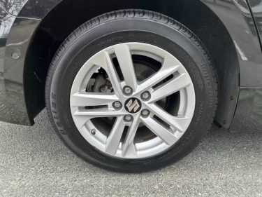 Foto van Suzuki Swace
