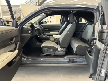 Foto van Mazda MX-30