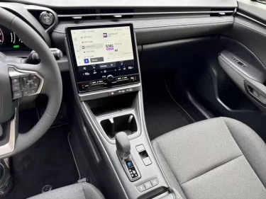 Foto van Lexus LBX