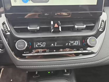 Foto van Toyota Corolla Touring Sports