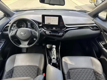 Foto van Toyota C-HR