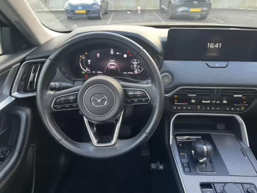 Foto van Mazda CX-60