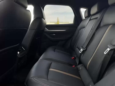 Foto van Mazda CX-60